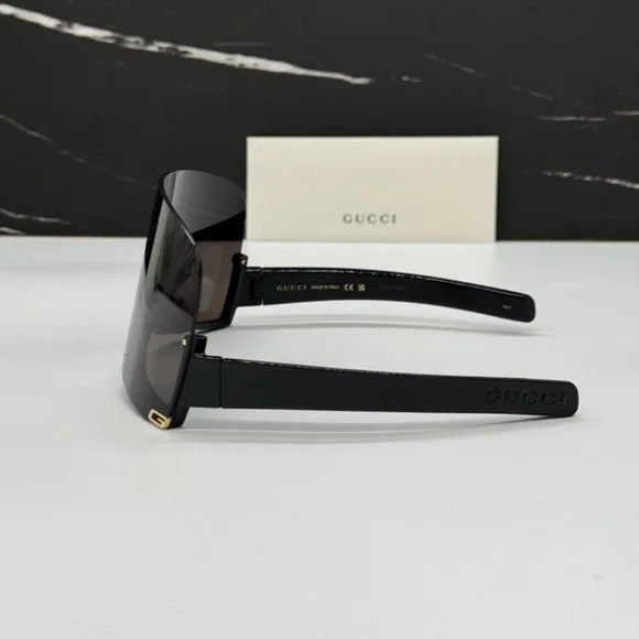 NEW GG1631S 004 GUCCI BLACK GREY OVERSIZED WOMEN GUCCI  display picture 3